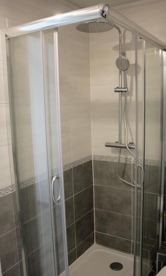 Charmant Appartement Au Coeur Des Gres D Annot المظهر الخارجي الصورة