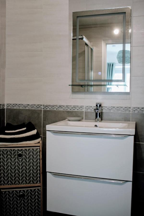 Charmant Appartement Au Coeur Des Gres D Annot المظهر الخارجي الصورة