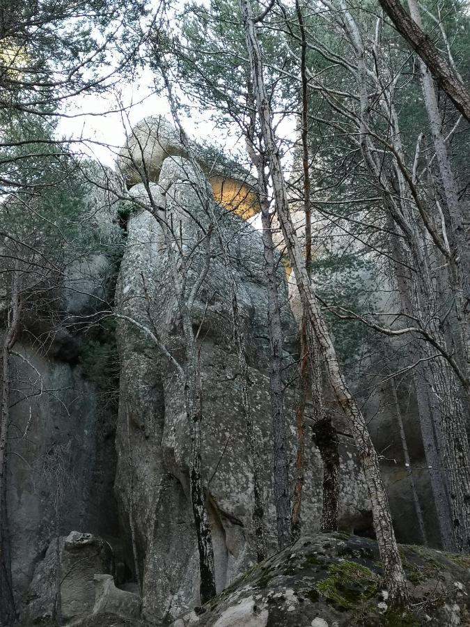 Charmant Appartement Au Coeur Des Gres D Annot المظهر الخارجي الصورة
